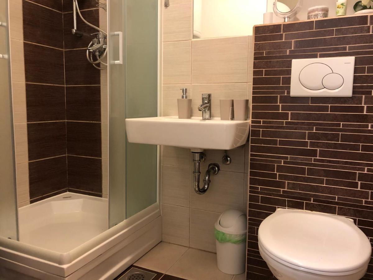Modern Center Studio Under The Castle II Free Parking Apartamento Liubliana Exterior foto